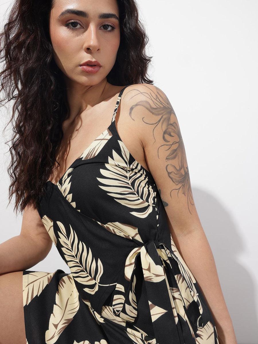 Noe Velarro Black Shoulder Strap Rayon Dress