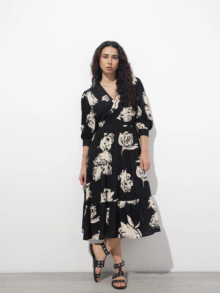 Noe Velarro Black V-Neck Midi Rayon Dress