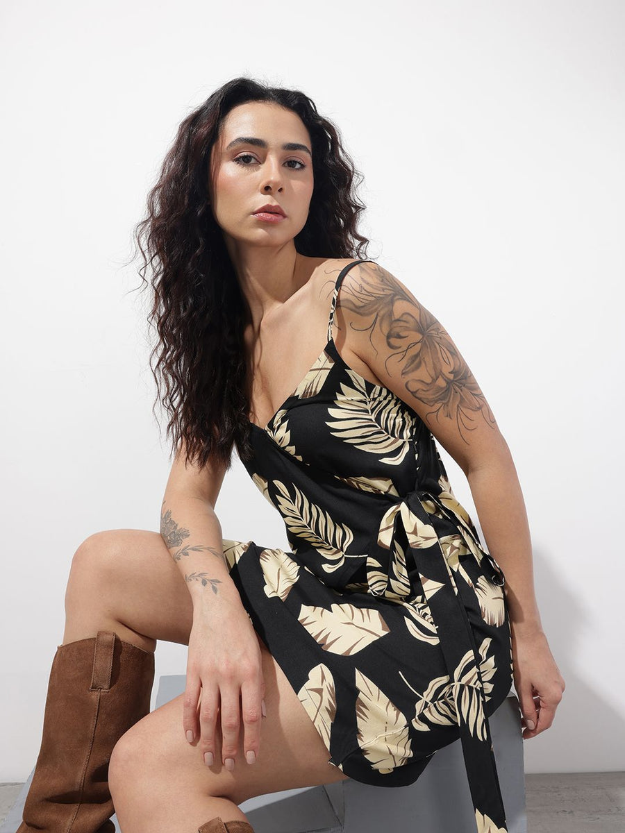 Noe Velarro Black Shoulder Strap Rayon Dress