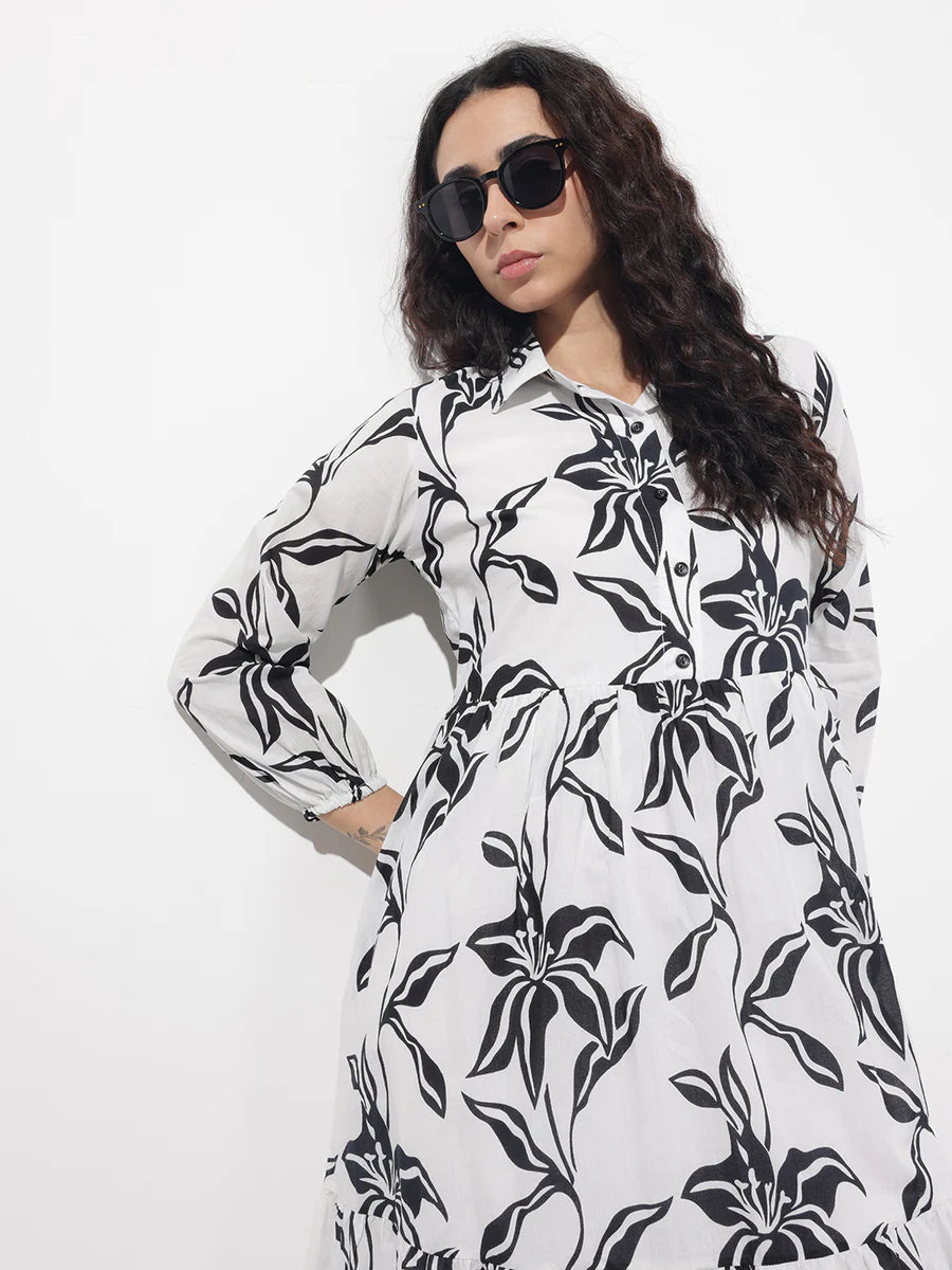 Noe Velarro White Shirt Coller
Mulmul Linning Cotton Dress