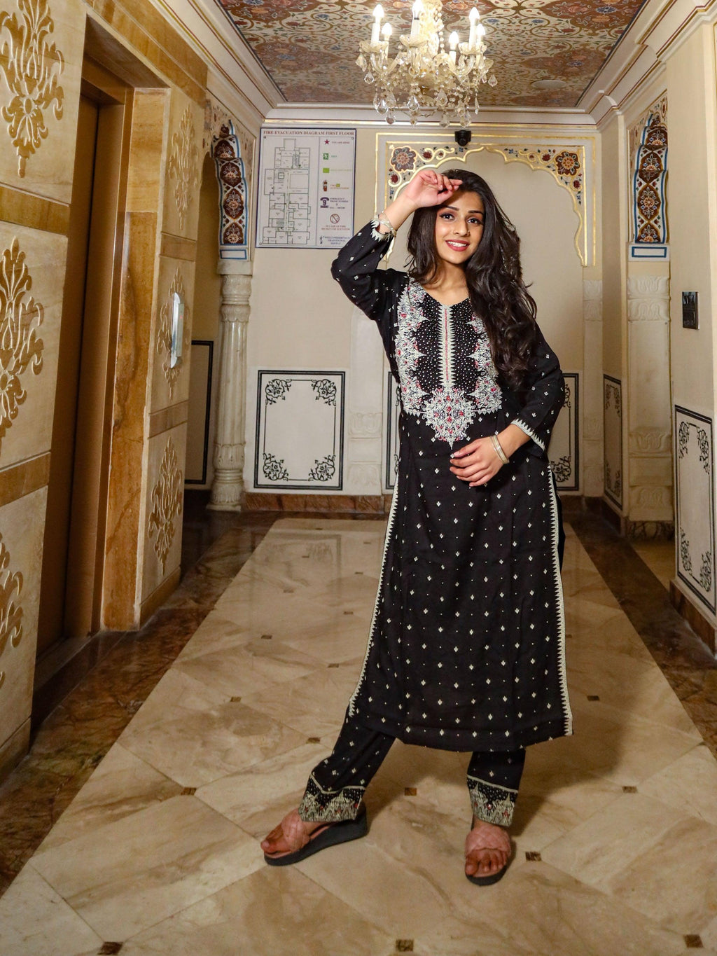 Divena Black Printed Kurta with Pants - divenaworld.com