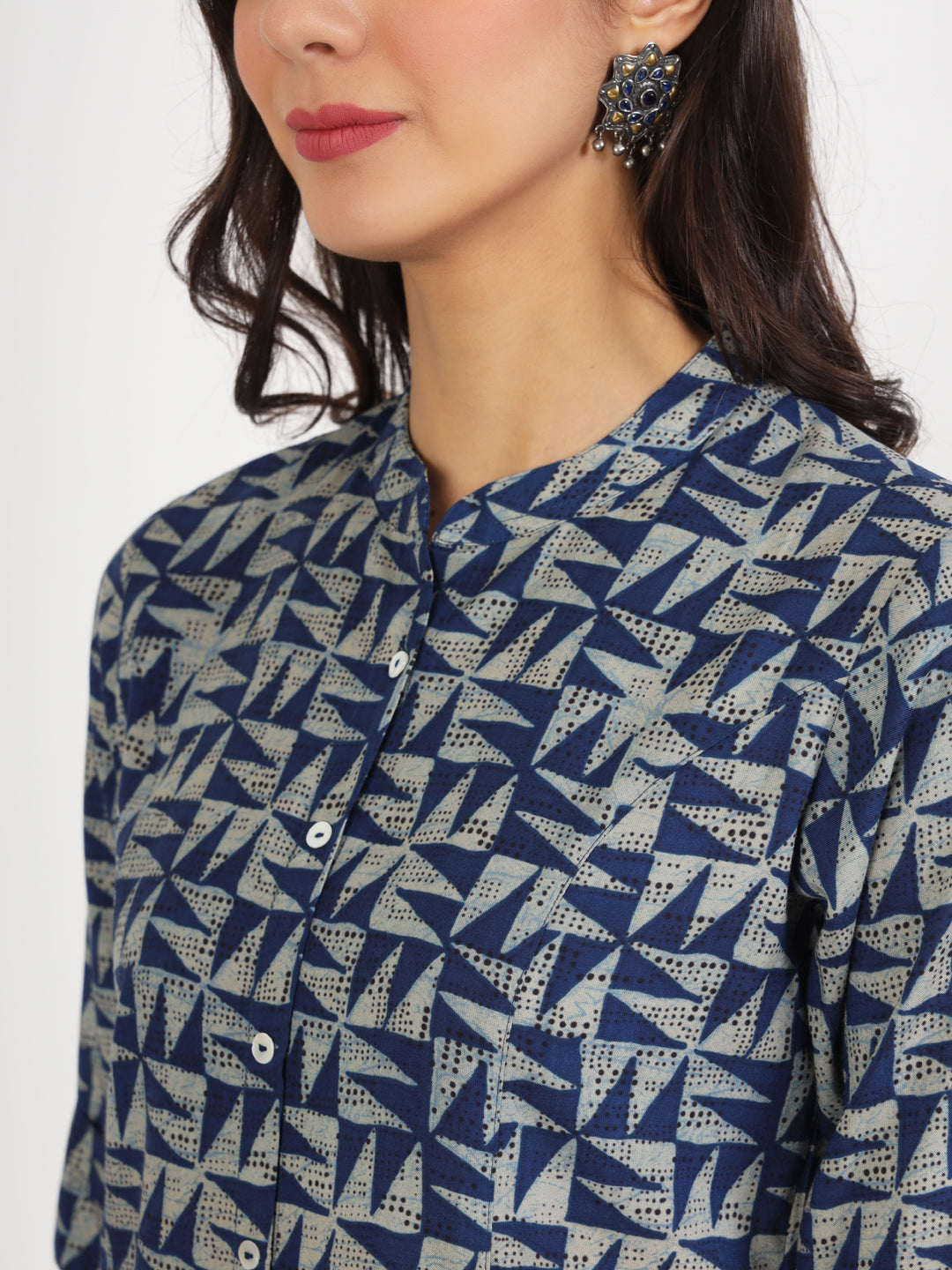 Noe Velarro Blue Floral Printed Cotton Top