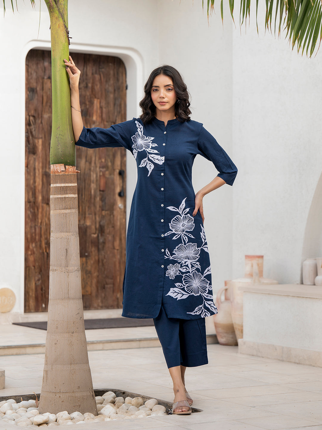 Noe Velarro Navy Blue Floral Printed Cotton A-line Fit Kurta Pant Set