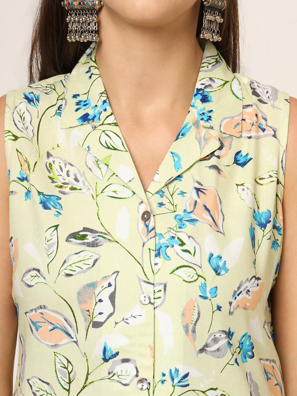 Noe Velarro Cream Printed Rayon Fabric Straight Kurta