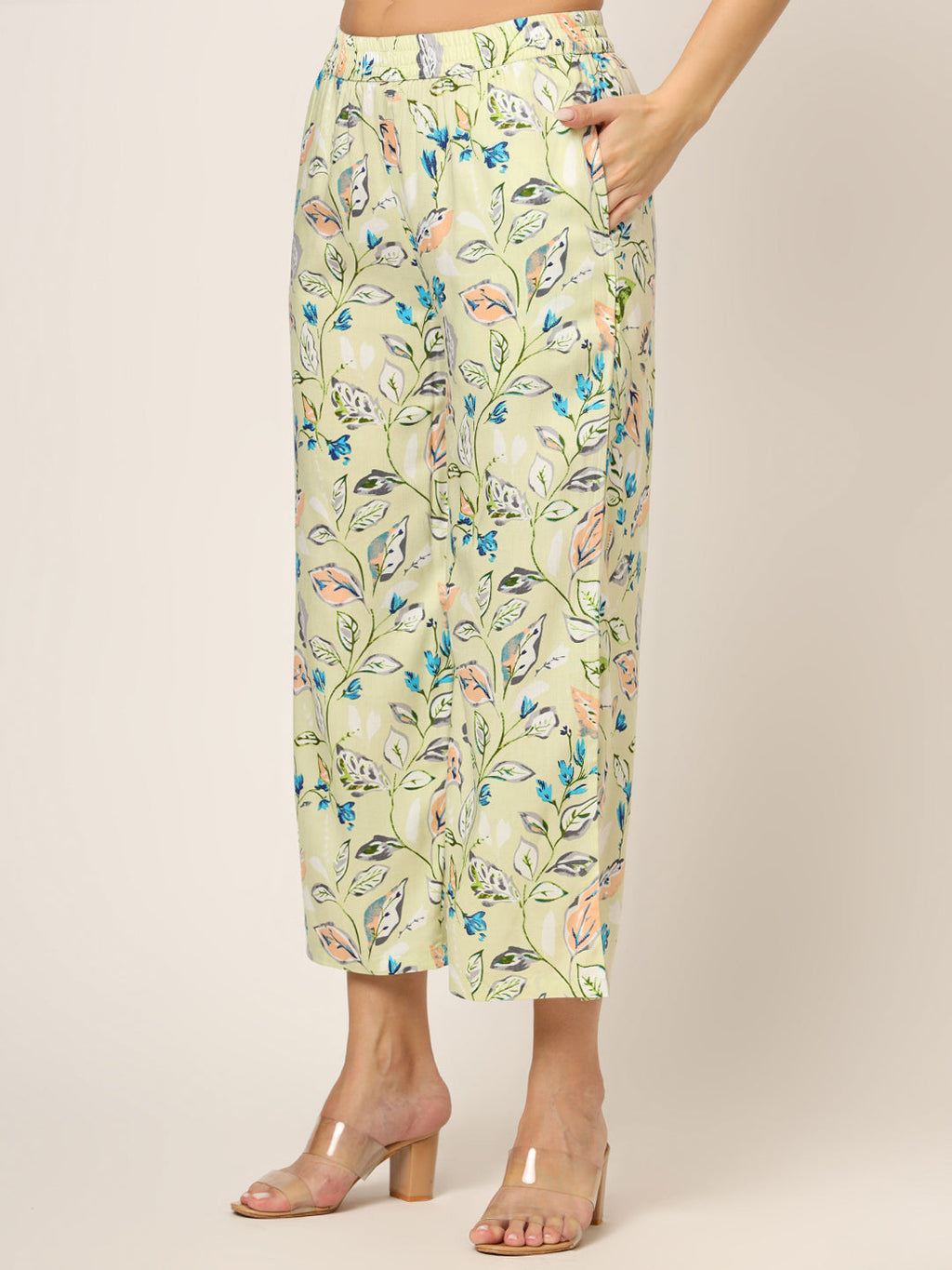 Noe Velarro Cream Printed Rayon Fabric Straight Kurta