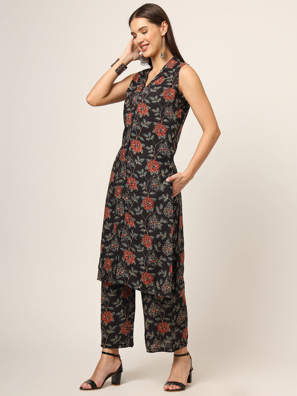 Noe Velarro Black Printed Rayon Fabric Straight Kurta