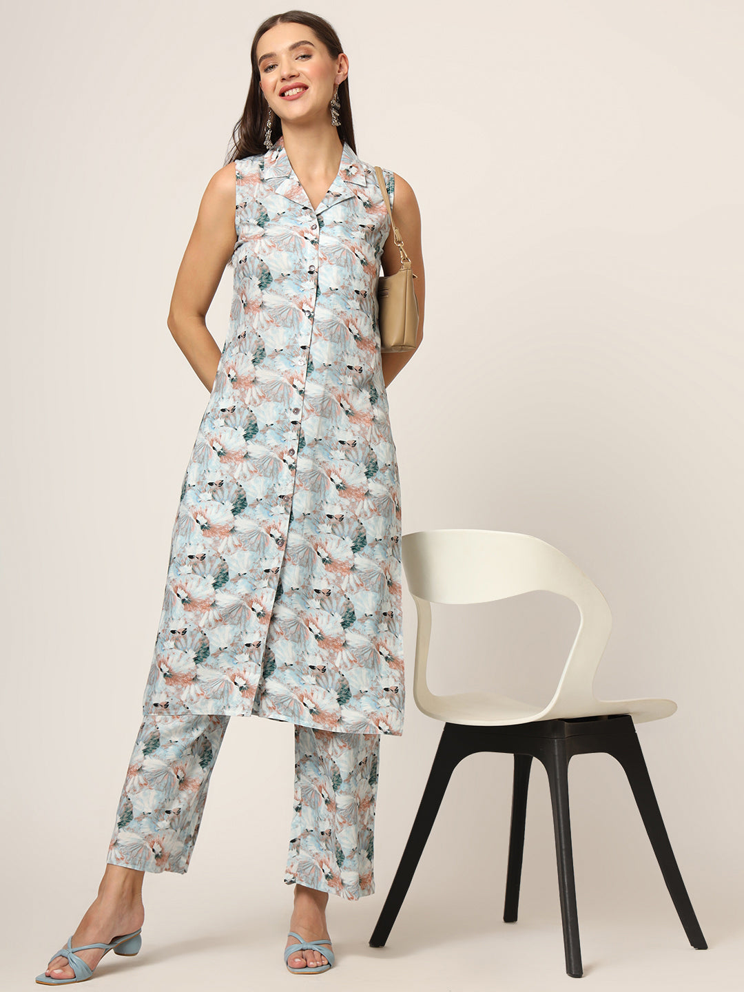 Noe Velarro Sky Blue Printed Rayon Fabric Straight Kurta