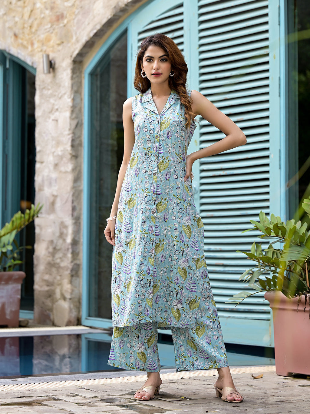Noe Velarro Sky Blue Floral Printed  A-Line Rayon Kurta Set