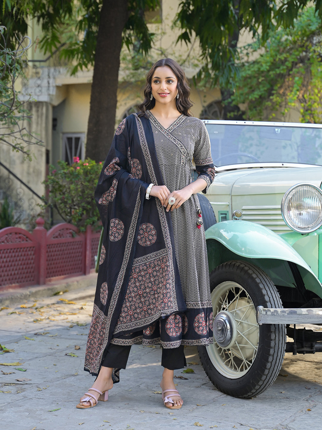 Noe Velarro Black Printed Cotton Fabric Anarkali Kurta Pant With Dupatta