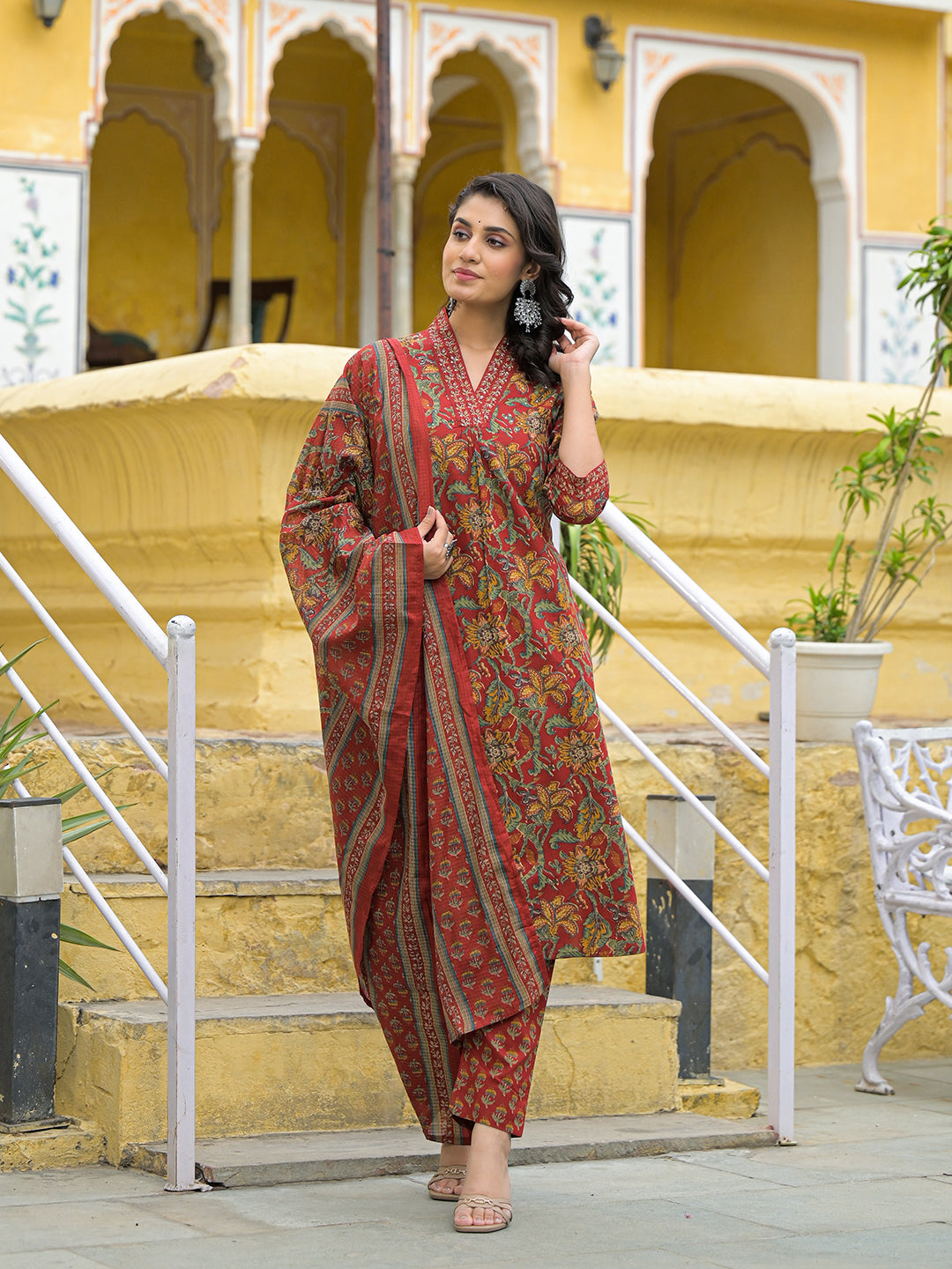 Noe Velarro Maroon Cotton V-neck Kurta Pant Set with Dupatta