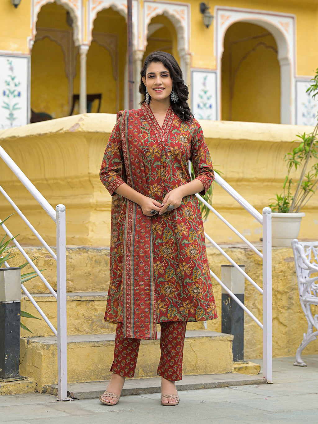 Noe Velarro Maroon Cotton V-neck Kurta Pant Set with Dupatta