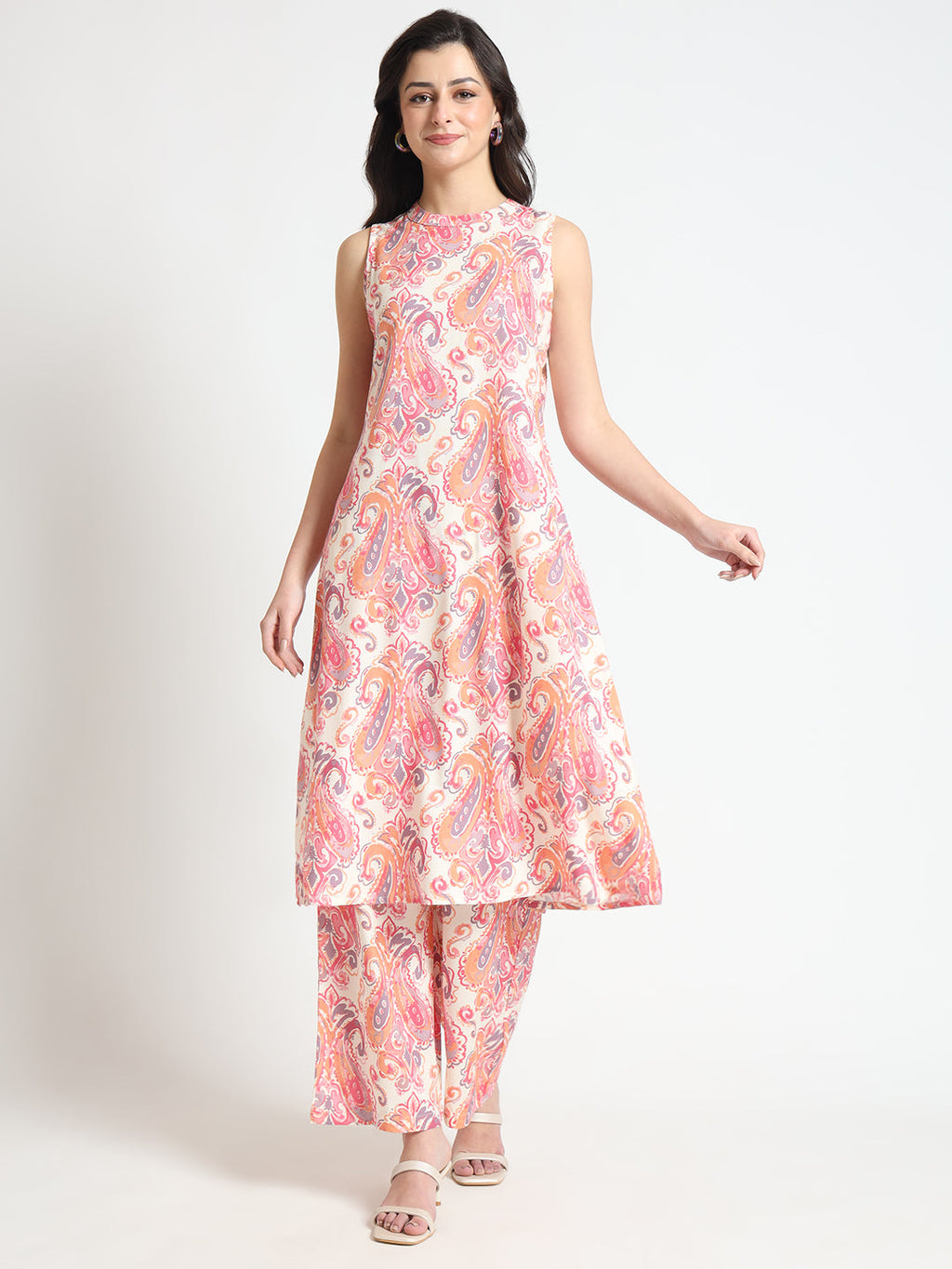 Noe Velarro Cream Floral Print Rayon Fabric Co-ord set