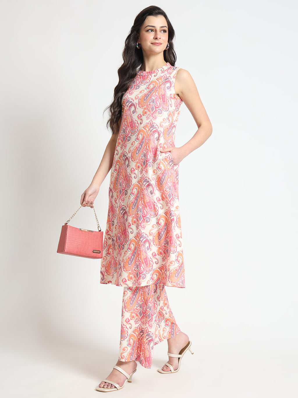 Noe Velarro Cream Floral Print Rayon Fabric Co-ord set