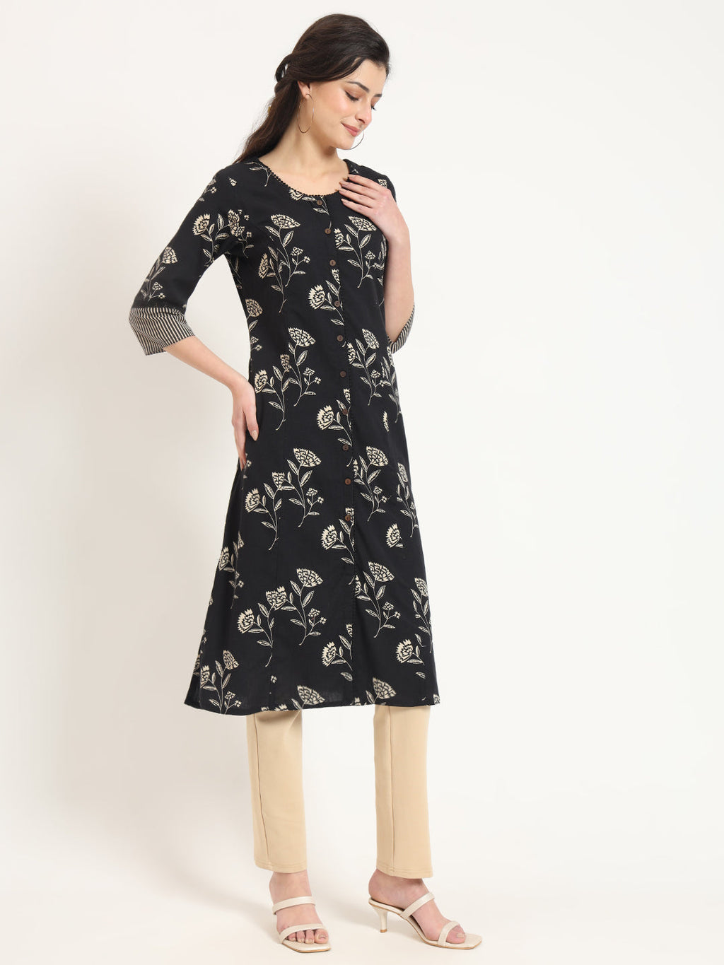 Noe Velarro Black Floral Print Cotton Fabric A-line Kurta