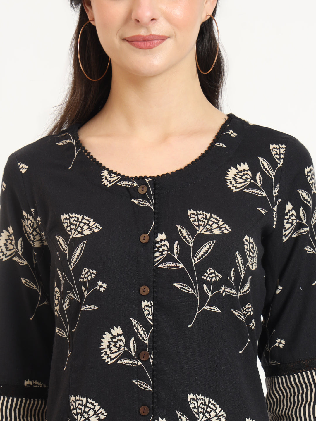 Noe Velarro Black Floral Print Cotton Fabric A-line Kurta