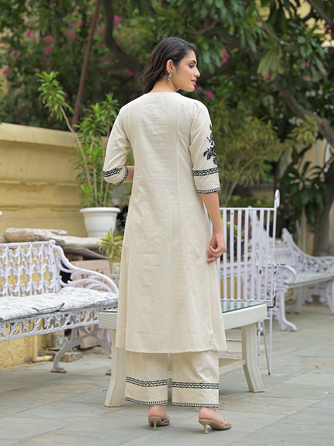 Noe Velarro Off White Solid Black Embroidery Kurta Pant Set