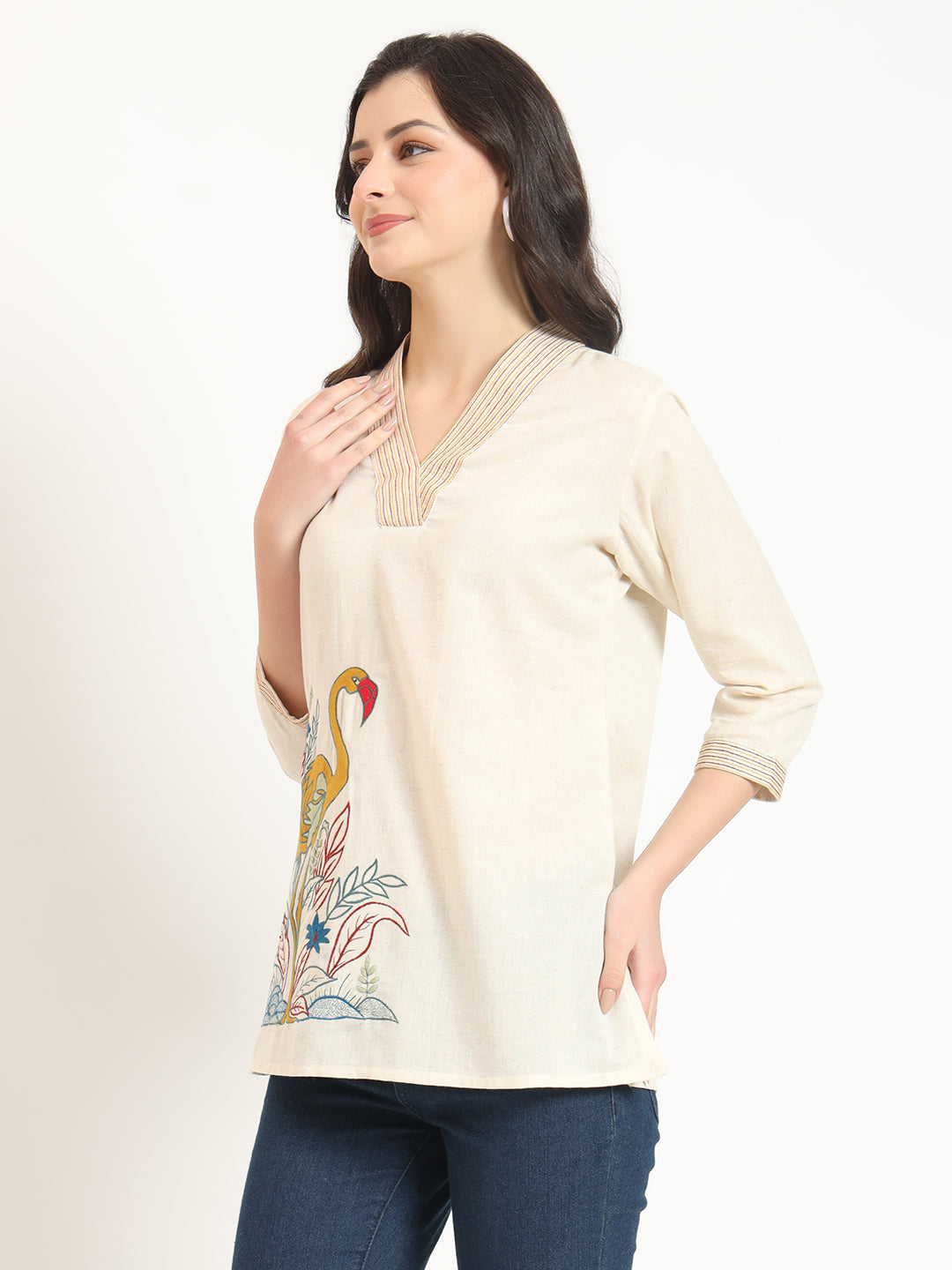 Noe Velarro Off White Cotton V-Neck Embroidery Top