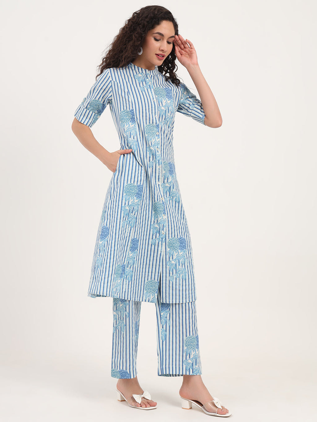 Noe Velarro Blue Floral Printed Cotton Kurta Set