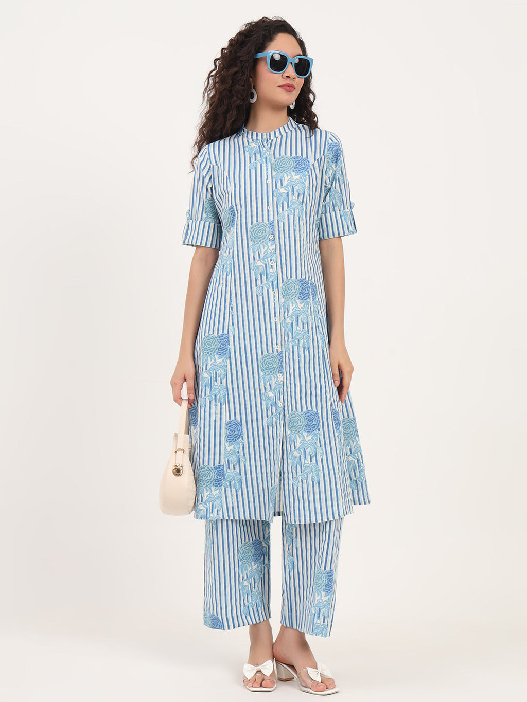 Noe Velarro Blue Floral Printed Cotton Kurta Set