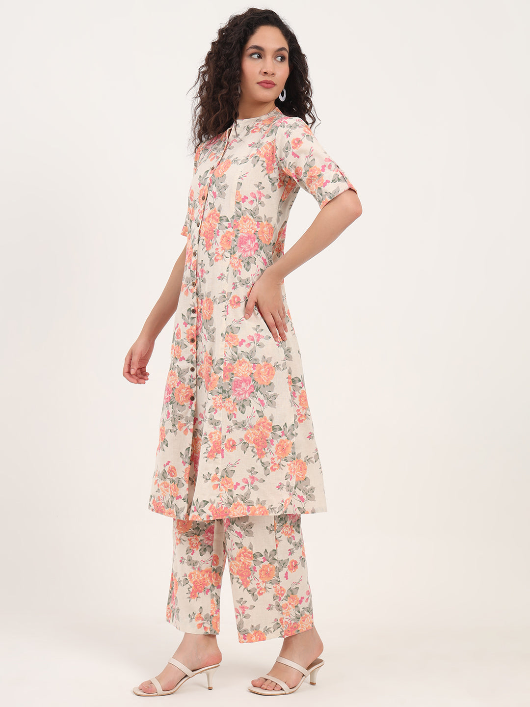 Noe Velarro Cream Floral Printed Cotton Kurta Sets