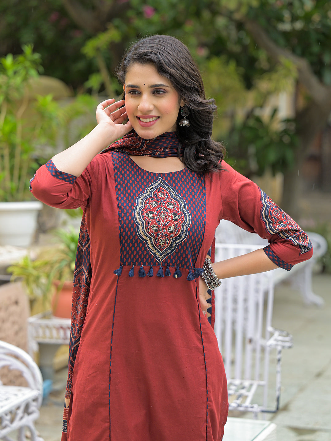 Noe Velarro Maroon Cotton Round neck Yoke work kurta Pant Set With Dupatta