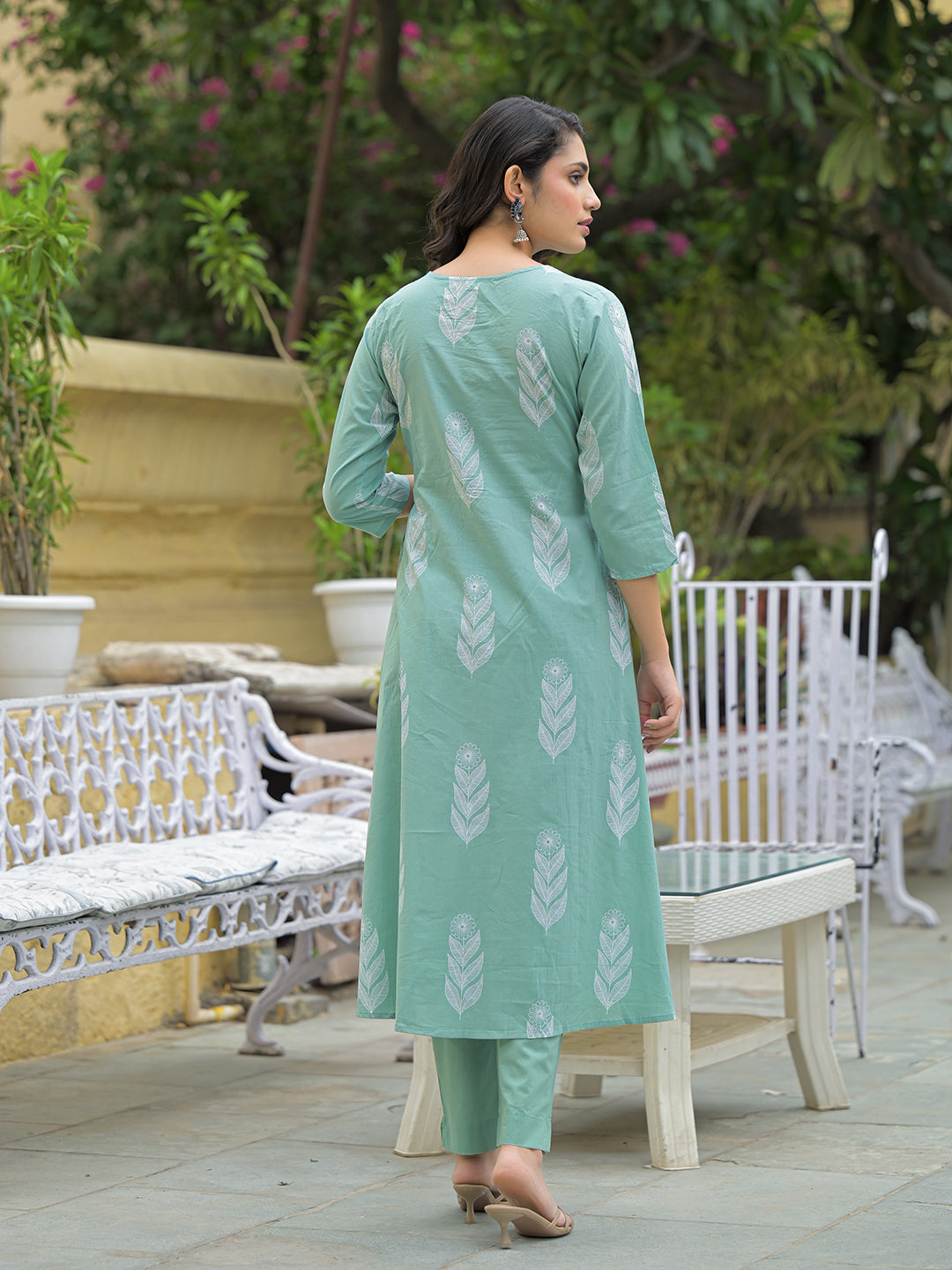 Noe Velarro Teal Green Cotton Pintuck Design Kurta pant set with Dupatta
