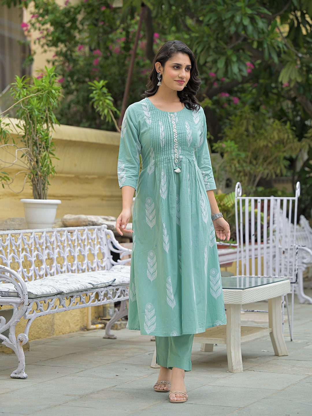 Noe Velarro Teal Green Cotton Pintuck Design Kurta pant set with Dupatta