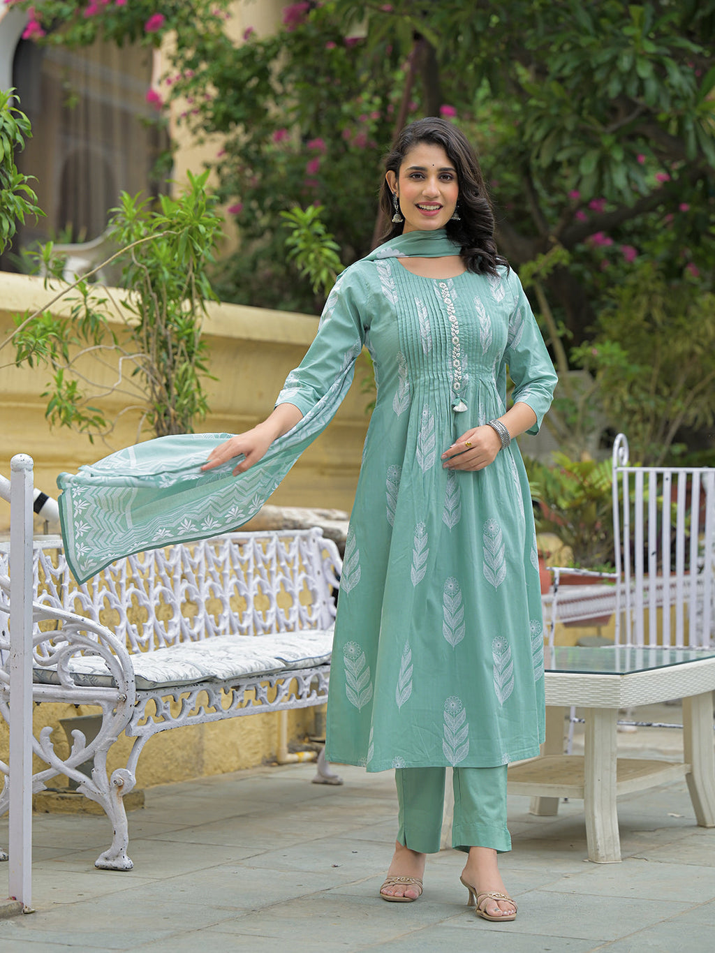 Noe Velarro Teal Green Cotton Pintuck Design Kurta pant set with Dupatta