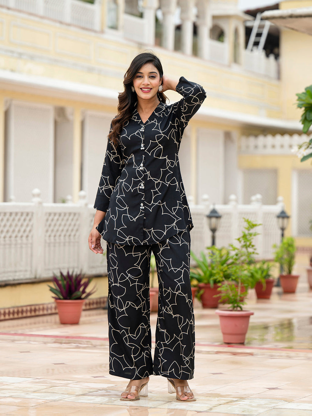 Noe Velarro Muslin Black Printed Co-ords Sets