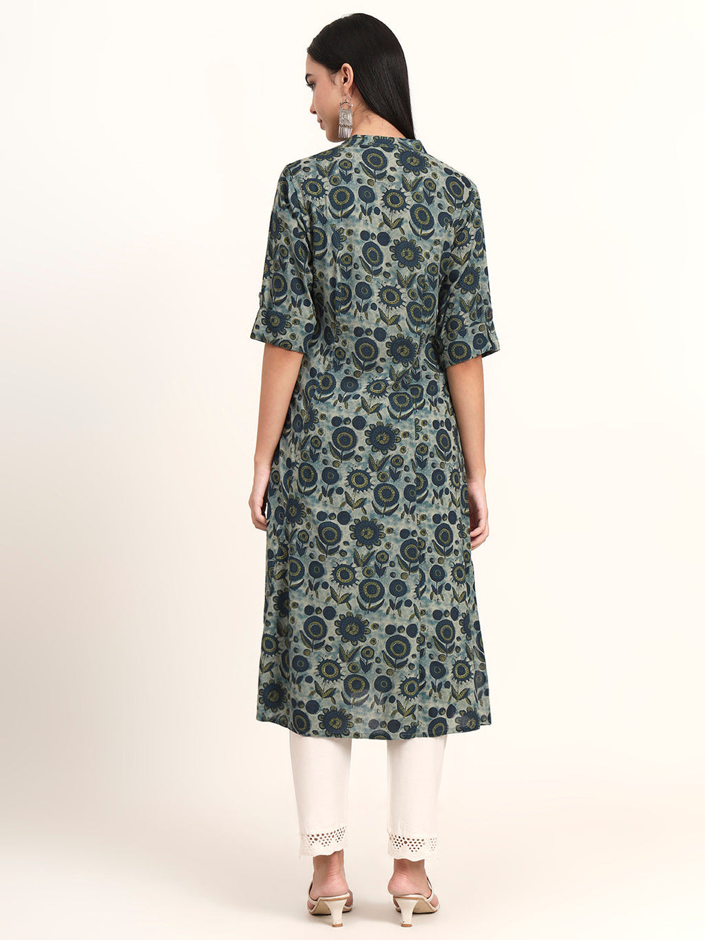 Noe Velarro Grey Floral Rayon A-Line Kurta