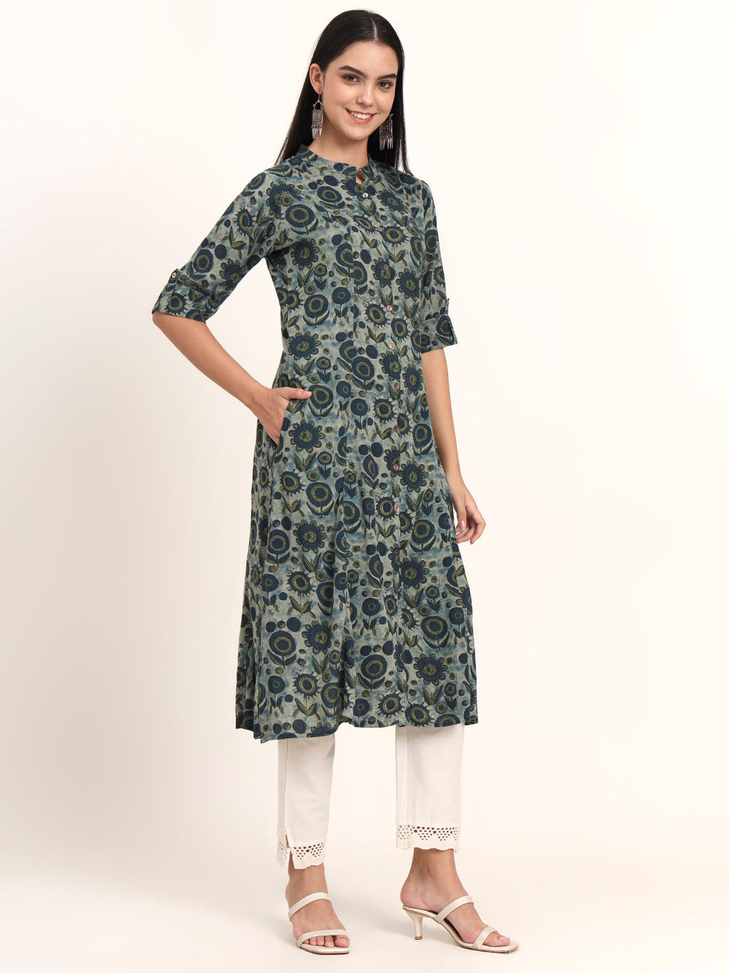 Noe Velarro Grey Floral Rayon A-Line Kurta