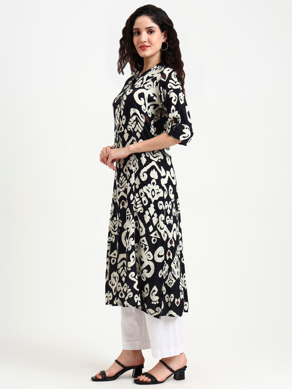 Noe Velarro Black Asymetric Print Rayon Kurta