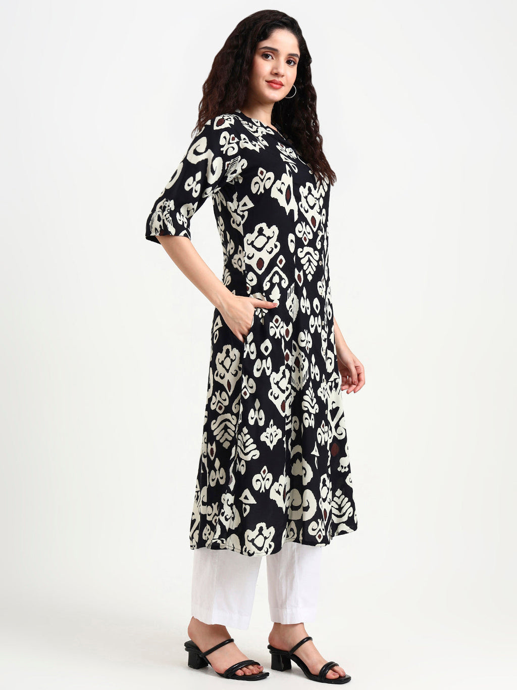 Noe Velarro Black Asymetric Print Rayon Kurta