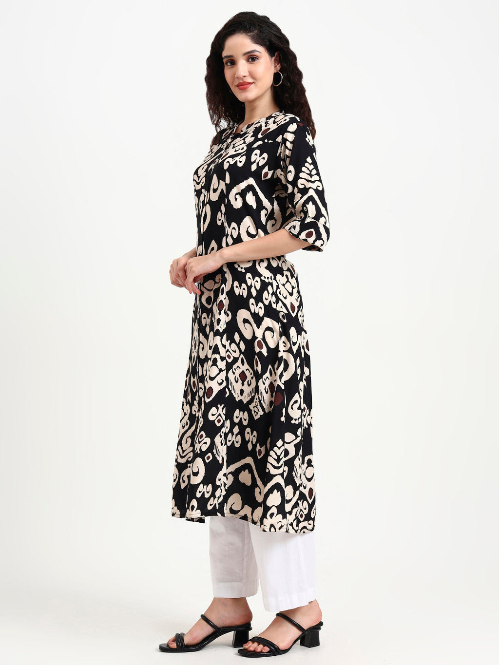 Noe Velarro Black Asymetric Print Rayon Kurta
