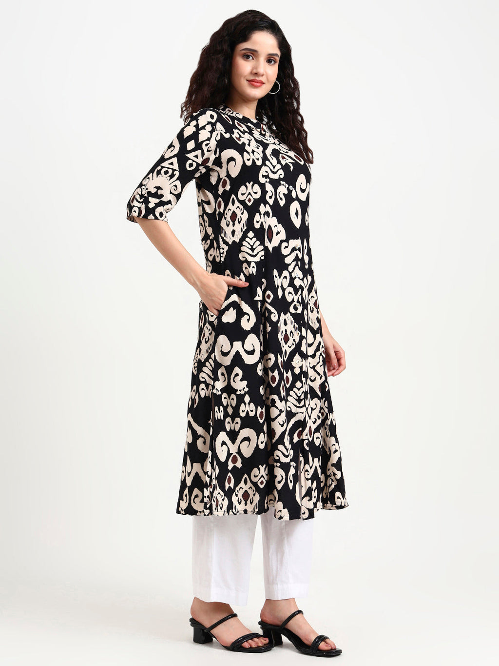 Noe Velarro Black Asymetric Print Rayon Kurta