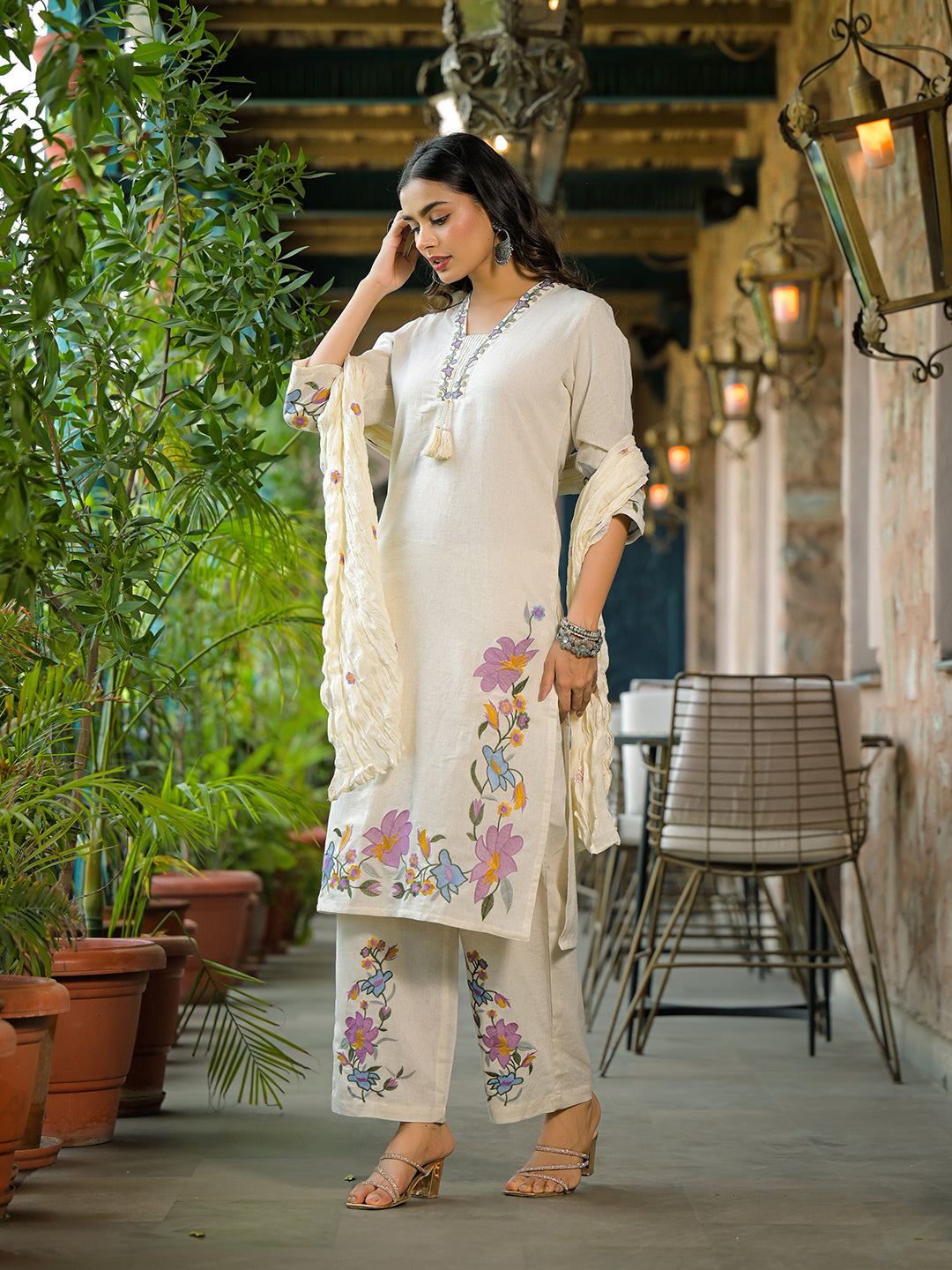 Noe Velarro Off White Embroidered Cotton Kurta Sets With Dupatta