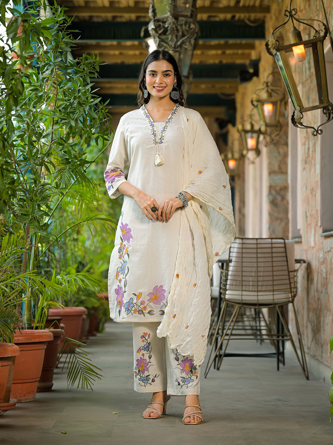 Noe Velarro Off White Embroidered Cotton Kurta Sets With Dupatta