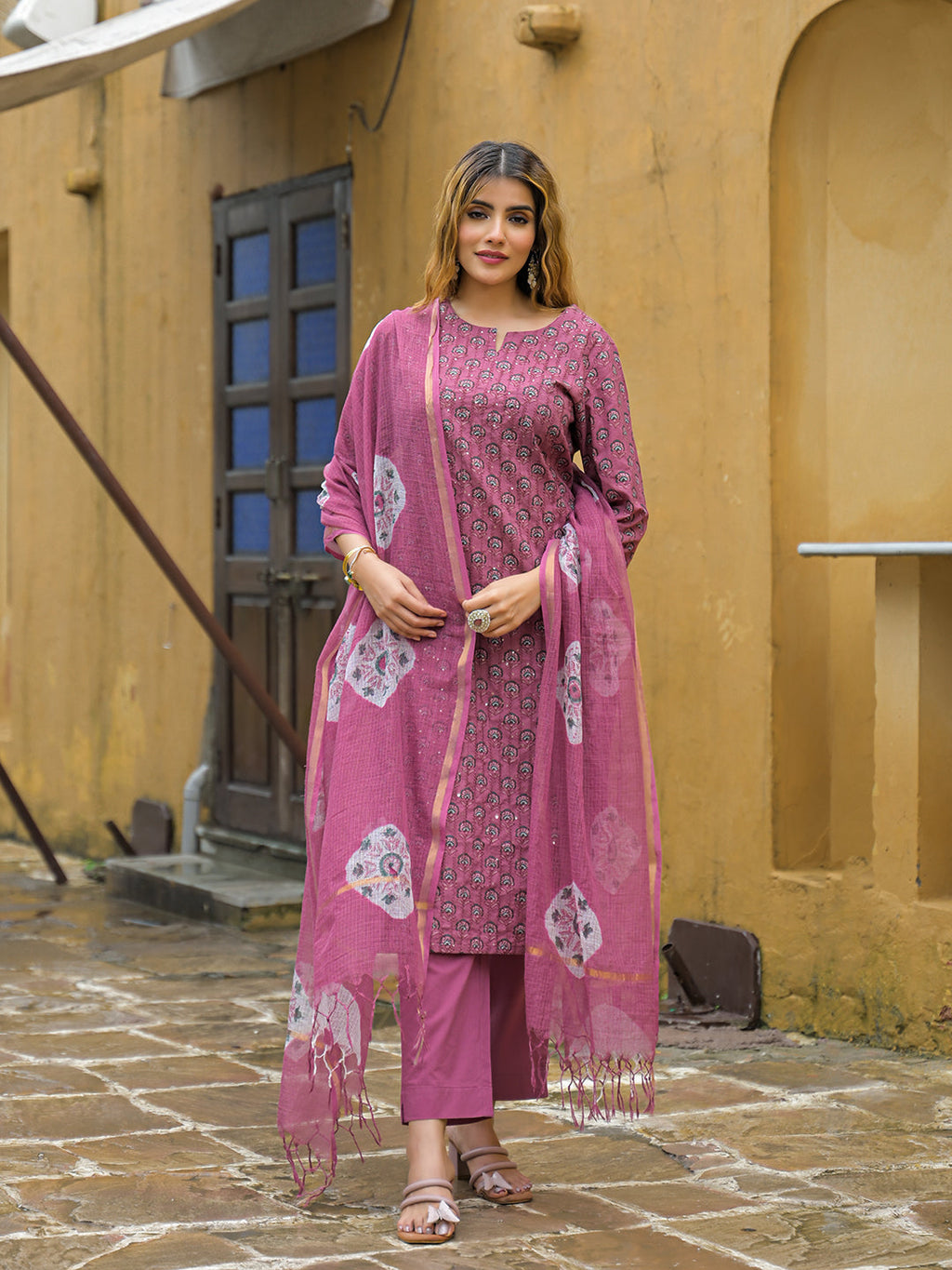 Noe Velarro Pink Embroidered Cotton Straight Kurta Pant Set With Dupatta