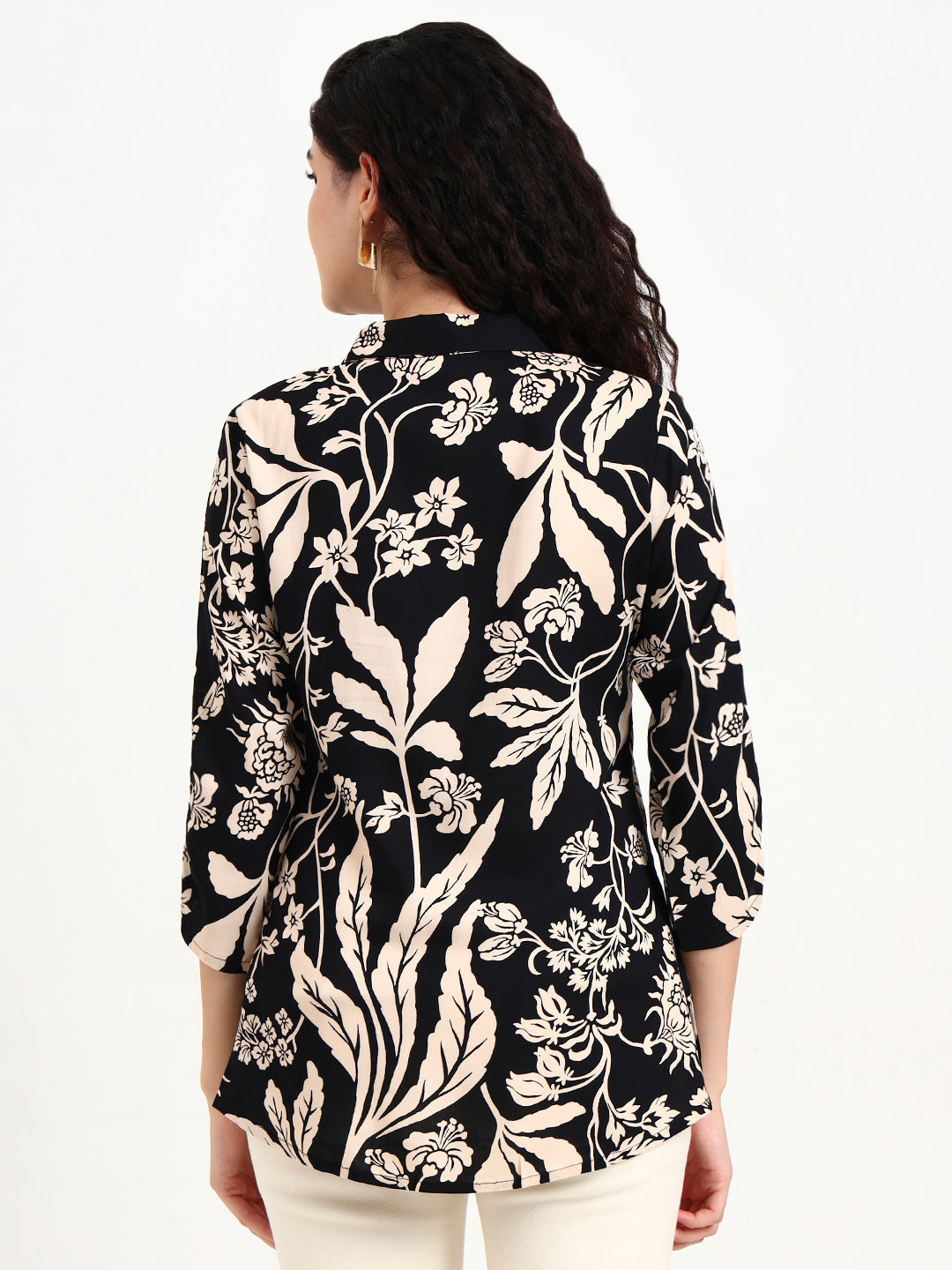 Noe Velarro Black Floral Print Rayon Top