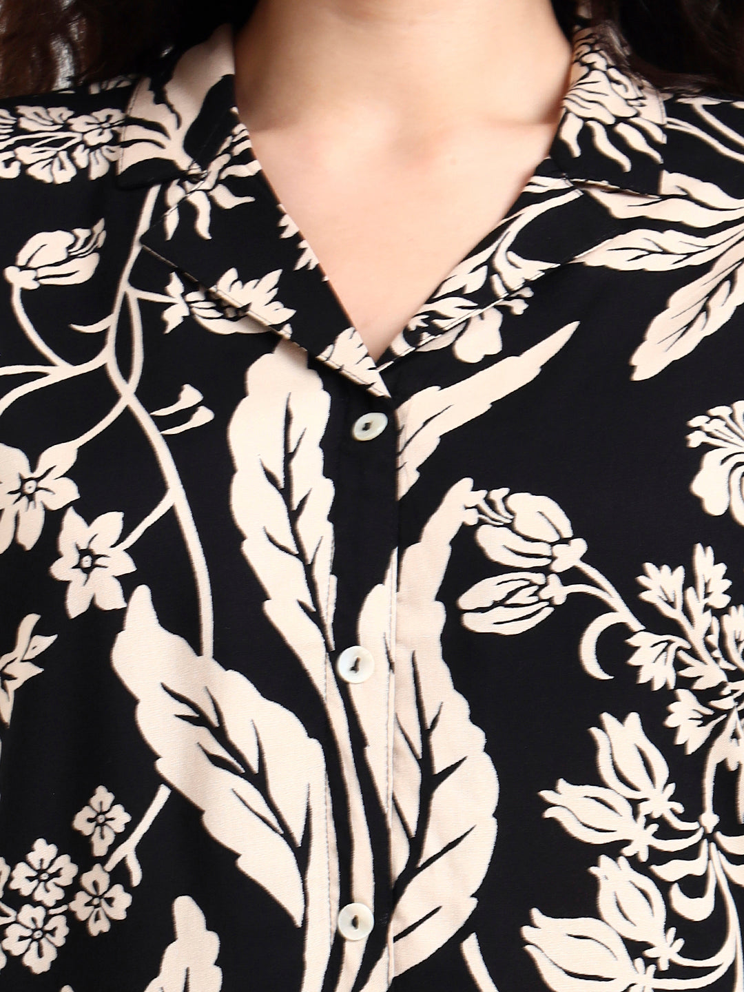 Noe Velarro Black Floral Print Rayon Top