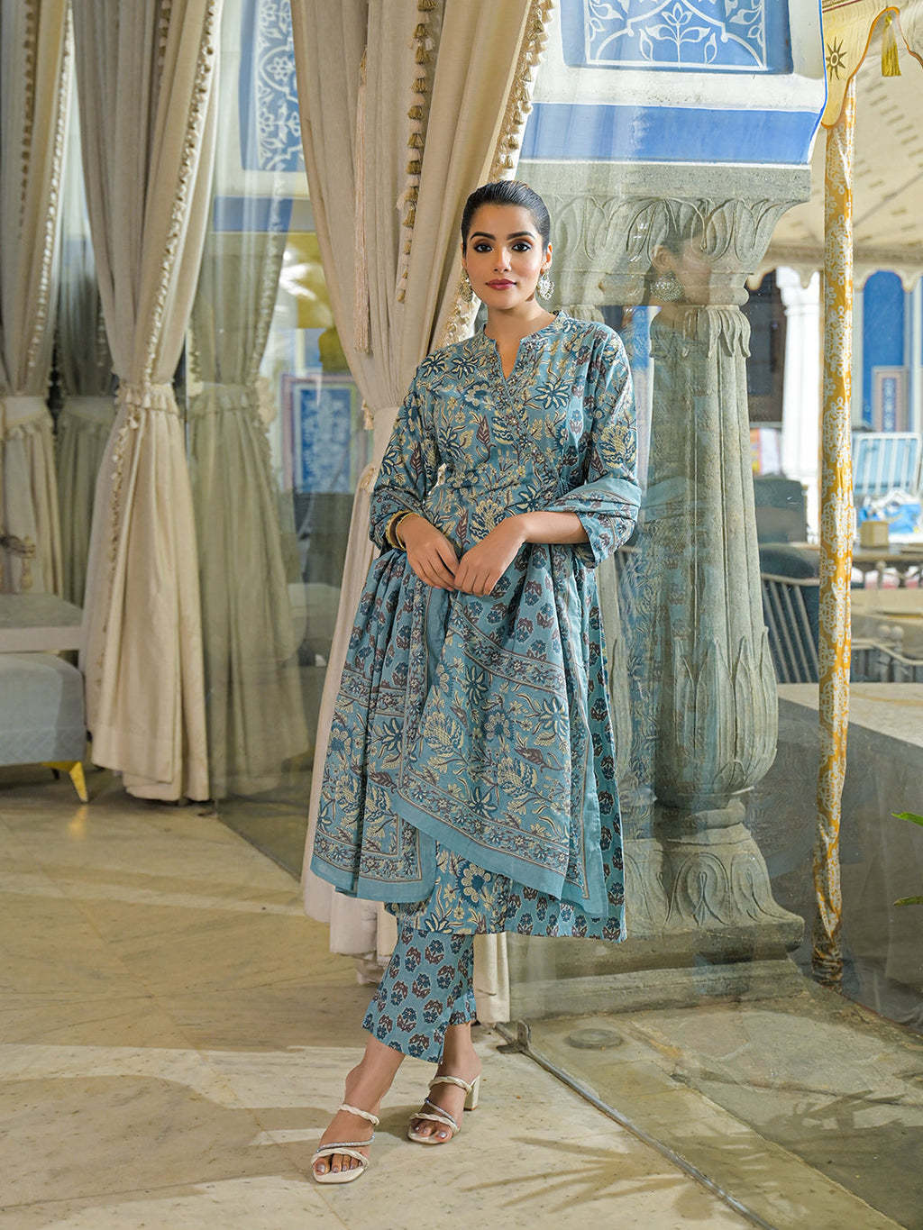 Noe Velarro Blue Floral Print Cotton A-Line Kurta Pant With Dupatta