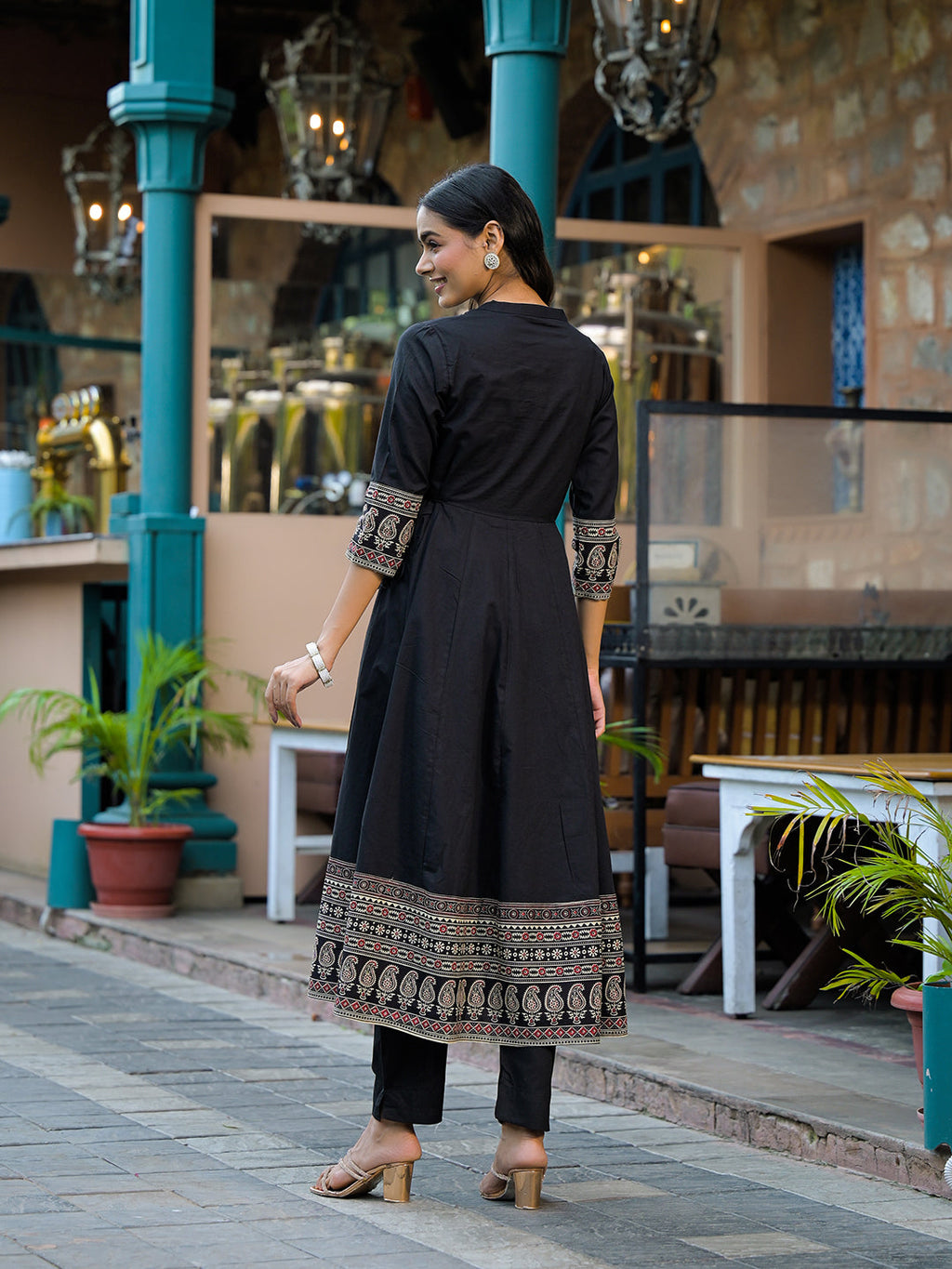 Noe Velarro Black Paisley Print Cotton Anarkali Kurta Sets With Dupatta