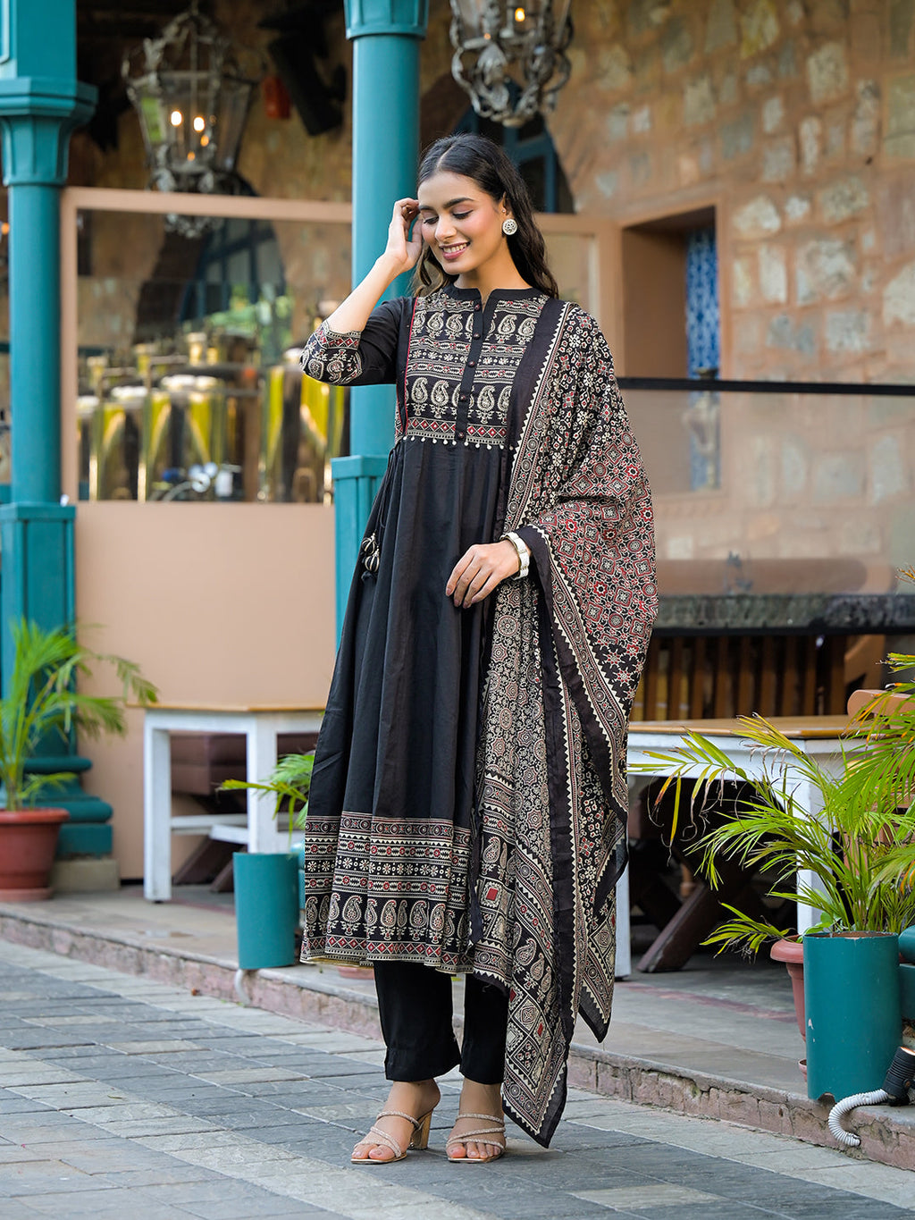 Noe Velarro Black Paisley Print Cotton Anarkali Kurta Sets With Dupatta
