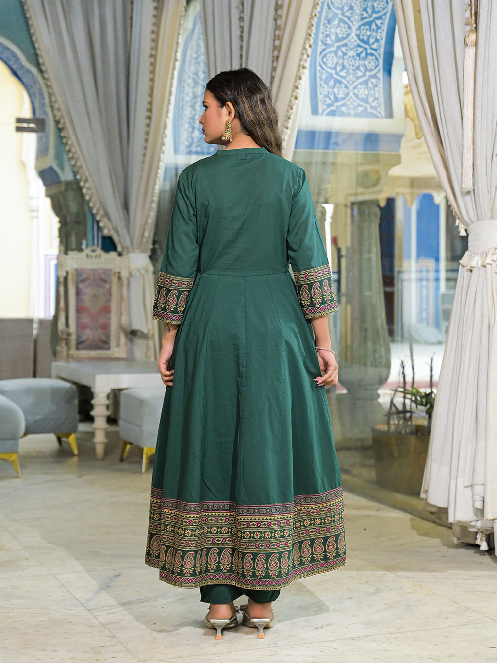 Noe Velarro Green Paisley Print Cotton Anarkali Kurta Pant Set With Dupatta