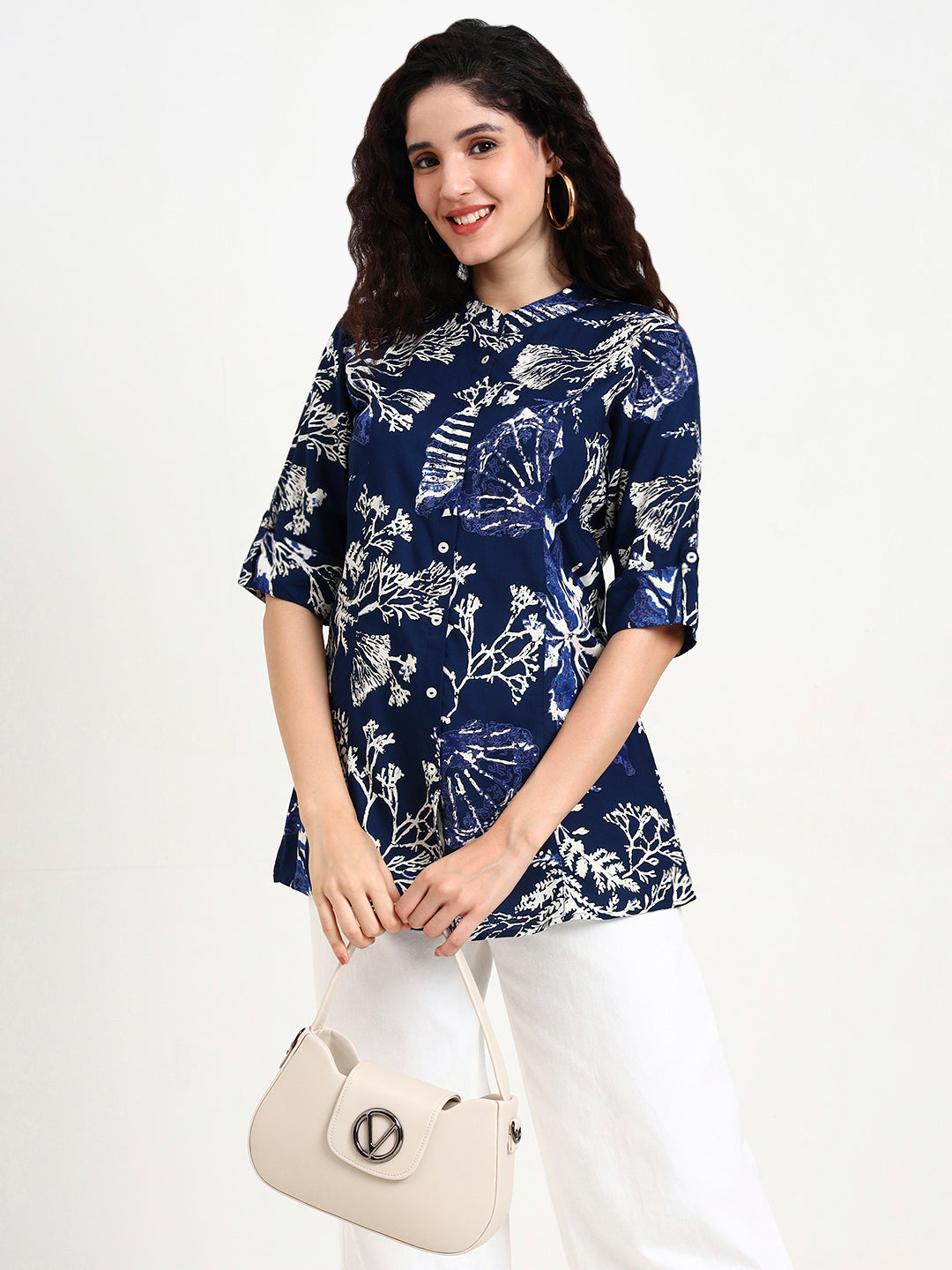 Noe Velarro Blue Printed Rayon Top
