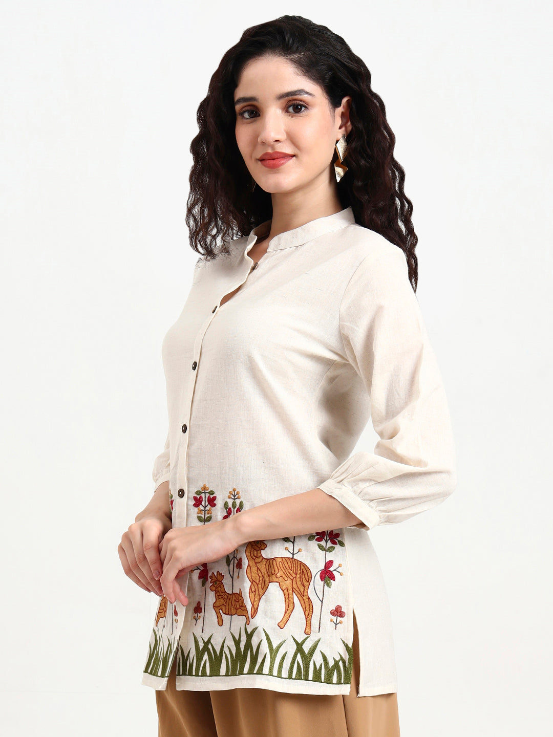 Noe Velarro Off White Embroidered Cotton Top