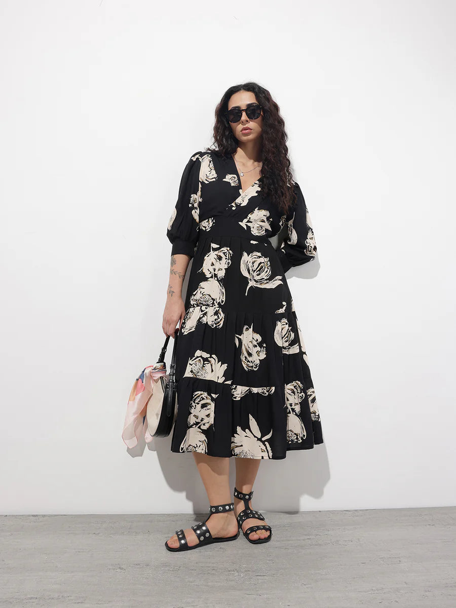 Noe Velarro Black V-Neck Midi Rayon Dress