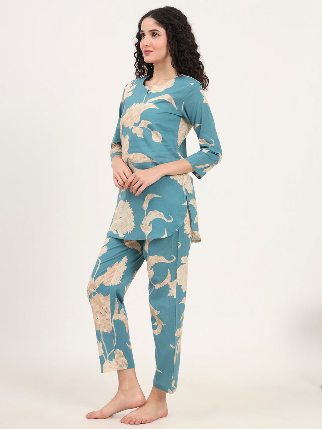 Noe Velarro Teal Blue Round Neck Cotton Night Suit