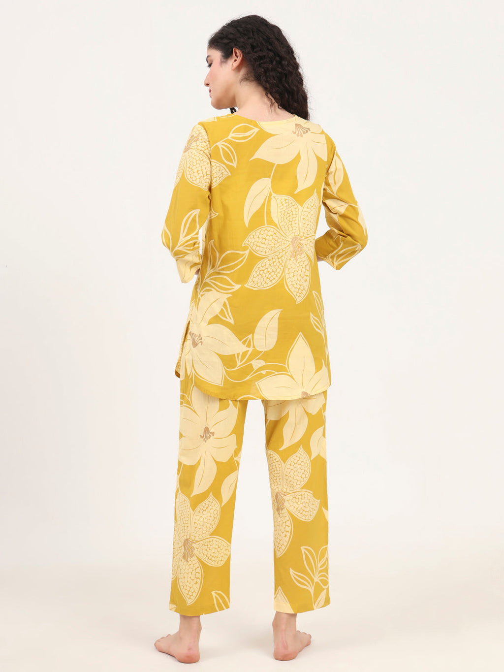 Noe Velarro Mustard Round Neck Printed Cotton Night Suit