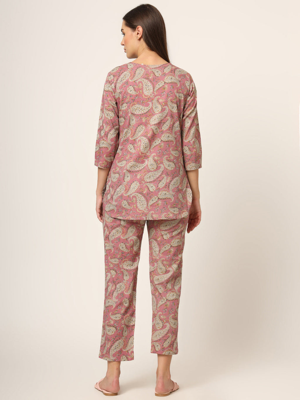 Noe Velarro Pink Floral Print Cotton Regular Fit Night Suit